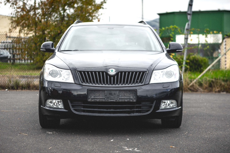 ŠKODA OCTAVIA 1.8 TSI SPORTLINE COMBI - obrázek 1