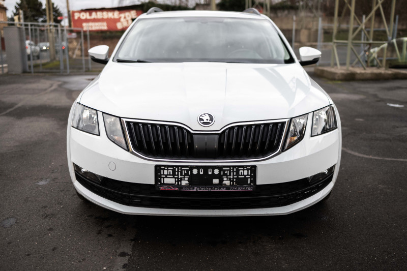 ŠKODA OCTAVIA 1.6 TDI COMBI - obrázek 1