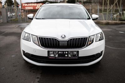 ŠKODA OCTAVIA 1.6 TDI COMBI na splátky - fotografie 8