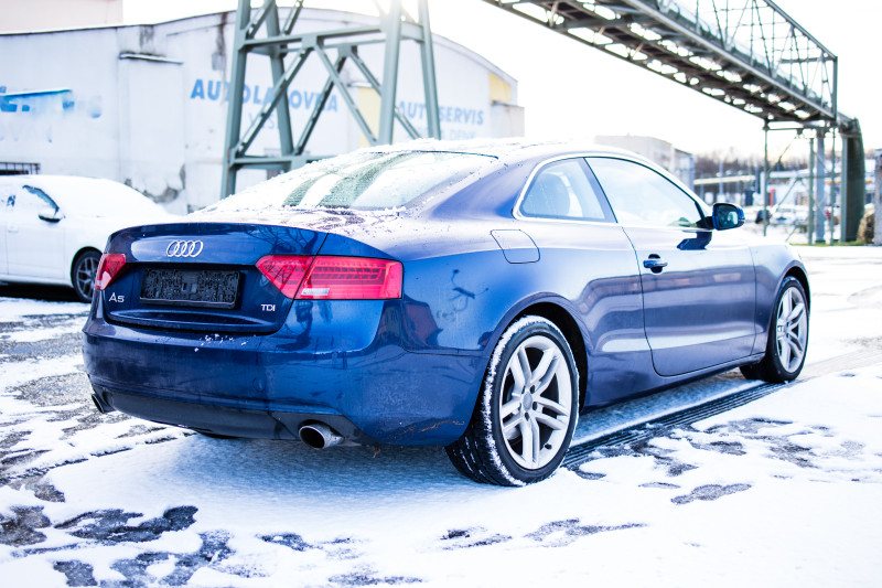 AUDI A5 COUPE 3.0 TDI na splátky - fotografie 8