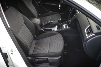 Škoda OCTAVIA 1.6 TDI ELEGANCE na splátky - fotografie 8