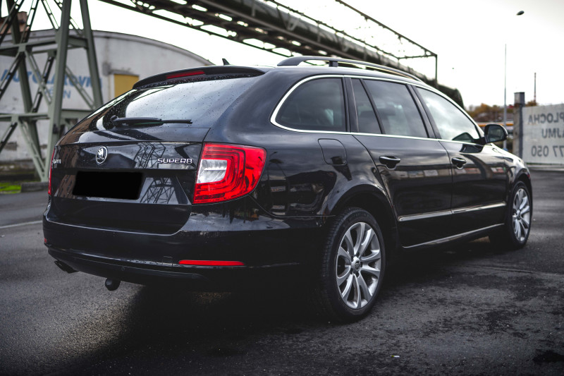 ŠKODA SUPERB 2.0 TDI