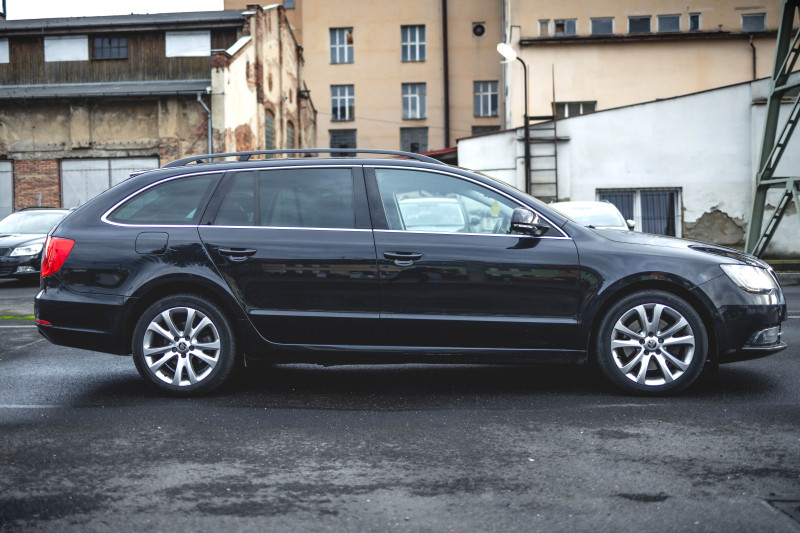 ŠKODA SUPERB 2.0 TDI
