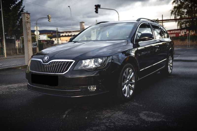 ŠKODA SUPERB 2.0 TDI