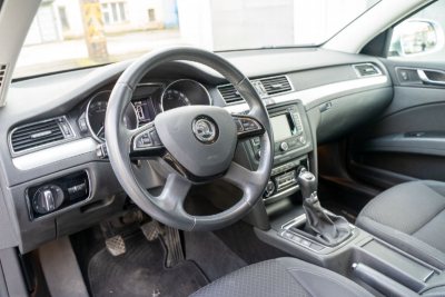 ŠKODA SUPERB 1.6 TDI COMBI ELEGANCE na splátky - fotografie 18