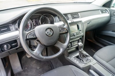 ŠKODA SUPERB 1.6 TDI COMBI ELEGANCE na splátky - fotografie 23