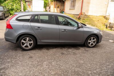 VOLVO V60 2.0 TDI na splátky - fotografie 6