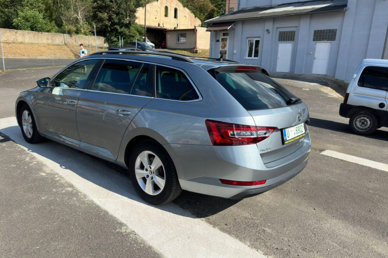 SKODA SUPERB III 1.6 TDI COMBI - obrázek 1