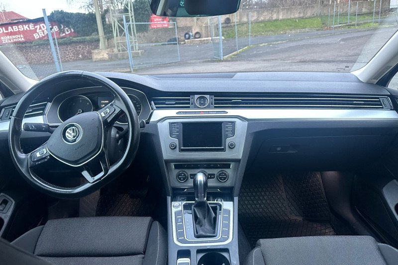 VOLKSWAGEN PASSAT 2.0 DSG TDI na splátky - fotografie 12