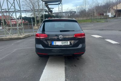 VOLKSWAGEN PASSAT 2.0 DSG TDI na splátky - fotografie 5