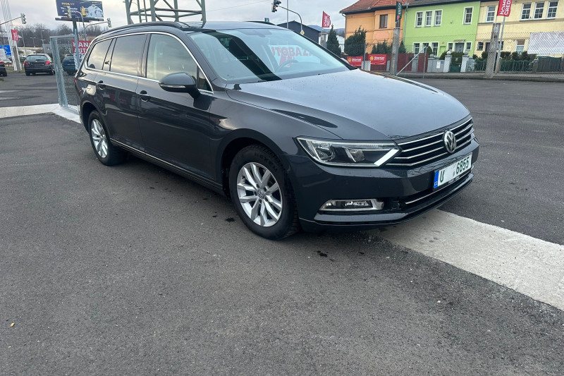 VOLKSWAGEN PASSAT 2.0 DSG TDI na splátky - fotografie 9