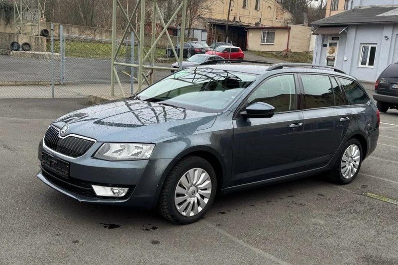 ŠKODA OCTAVIA 2.0 DSG na splátky