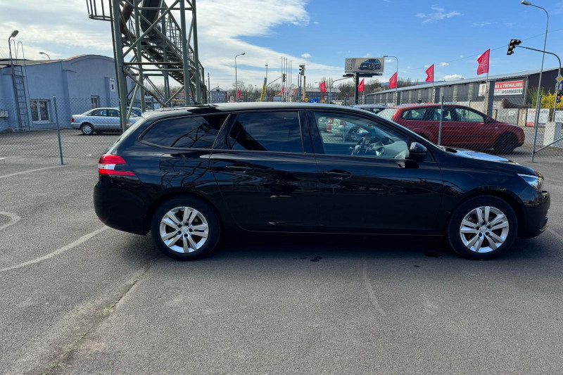PEUGEOT 308 1.5 HDi