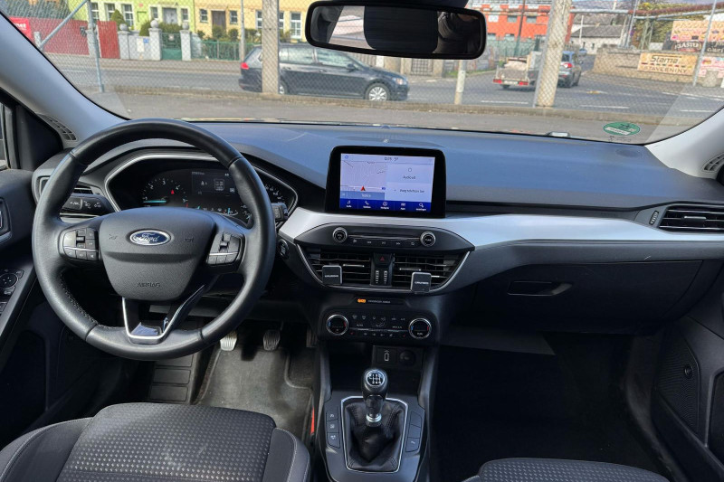 FORD FOCUS 1.5 TDCi TITANIUM - obrázek 1