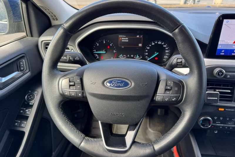 FORD FOCUS 1.5 TDCi TITANIUM - obrázek 1
