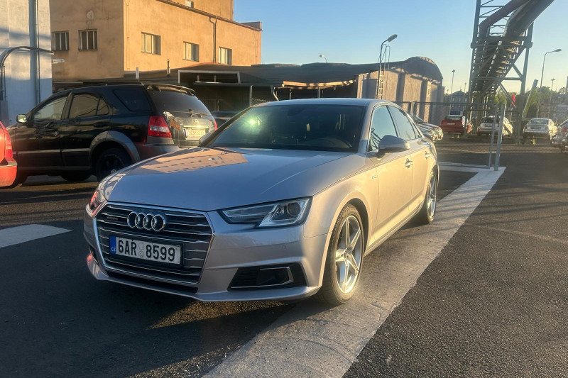 AUDI A4 S-LINE 4x4 QUATTRO 2.0 TDI S-TRONIC 140 KW na splátky