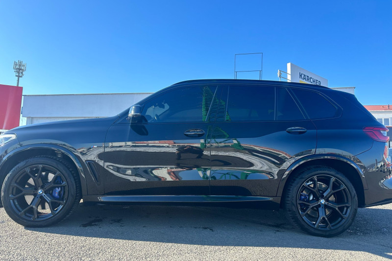 BMW X5 XDRIVE30D M-PAKET - obrázek 1