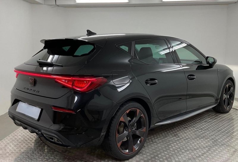 CUPRA LEON VZ LINE 2.0 TSI DSG na splátky - fotografie 6