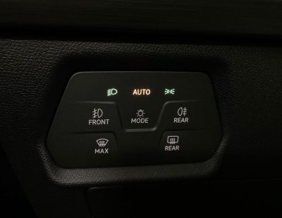 CUPRA LEON VZ LINE 2.0 TSI DSG na splátky - fotografie 15