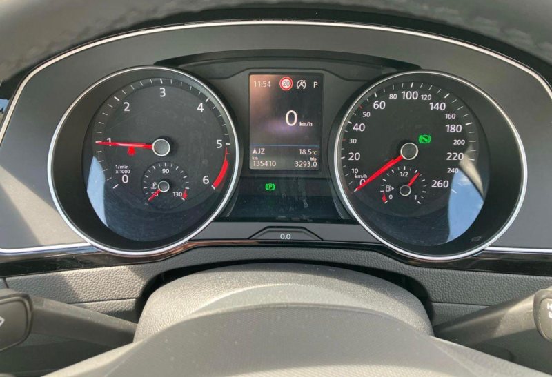 VOLKSWAGEN PASSAT BUSINESS 2.0 TDI 110 kW DSG VARIANT na splátky - fotografie 19