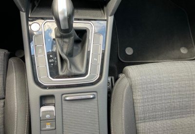 VOLKSWAGEN PASSAT BUSINESS 2.0 TDI 110 kW DSG VARIANT na splátky - fotografie 12