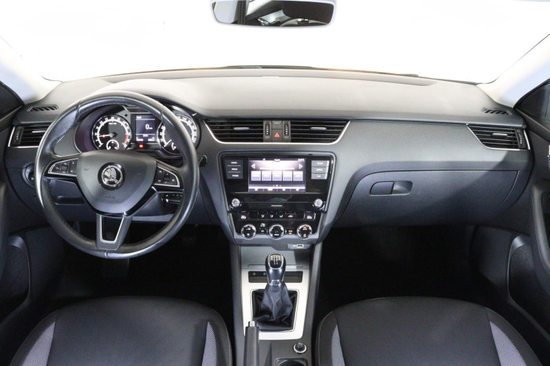 ŠKODA OCTAVIA 1.6 TDI COMBI