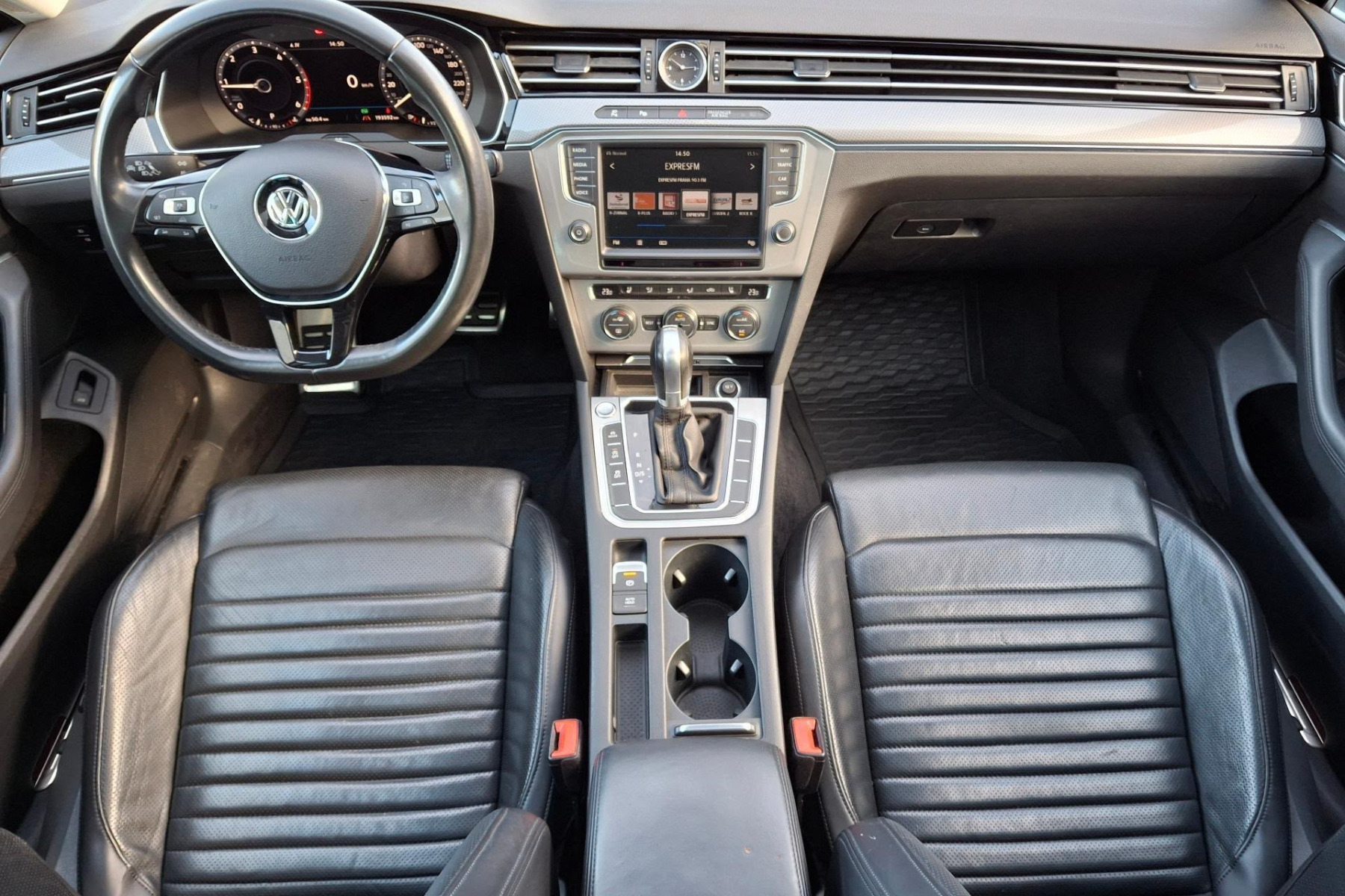 VOLKSWAGEN PASSAT VARIANT ALLTRACK 2.0 TDI 176 KW DSG 4X4 na splátky - fotografie 10