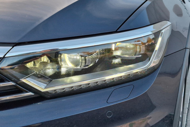 VOLKSWAGEN PASSAT VARIANT ALLTRACK 2.0 TDI 176 KW DSG 4X4 na splátky - fotografie 22