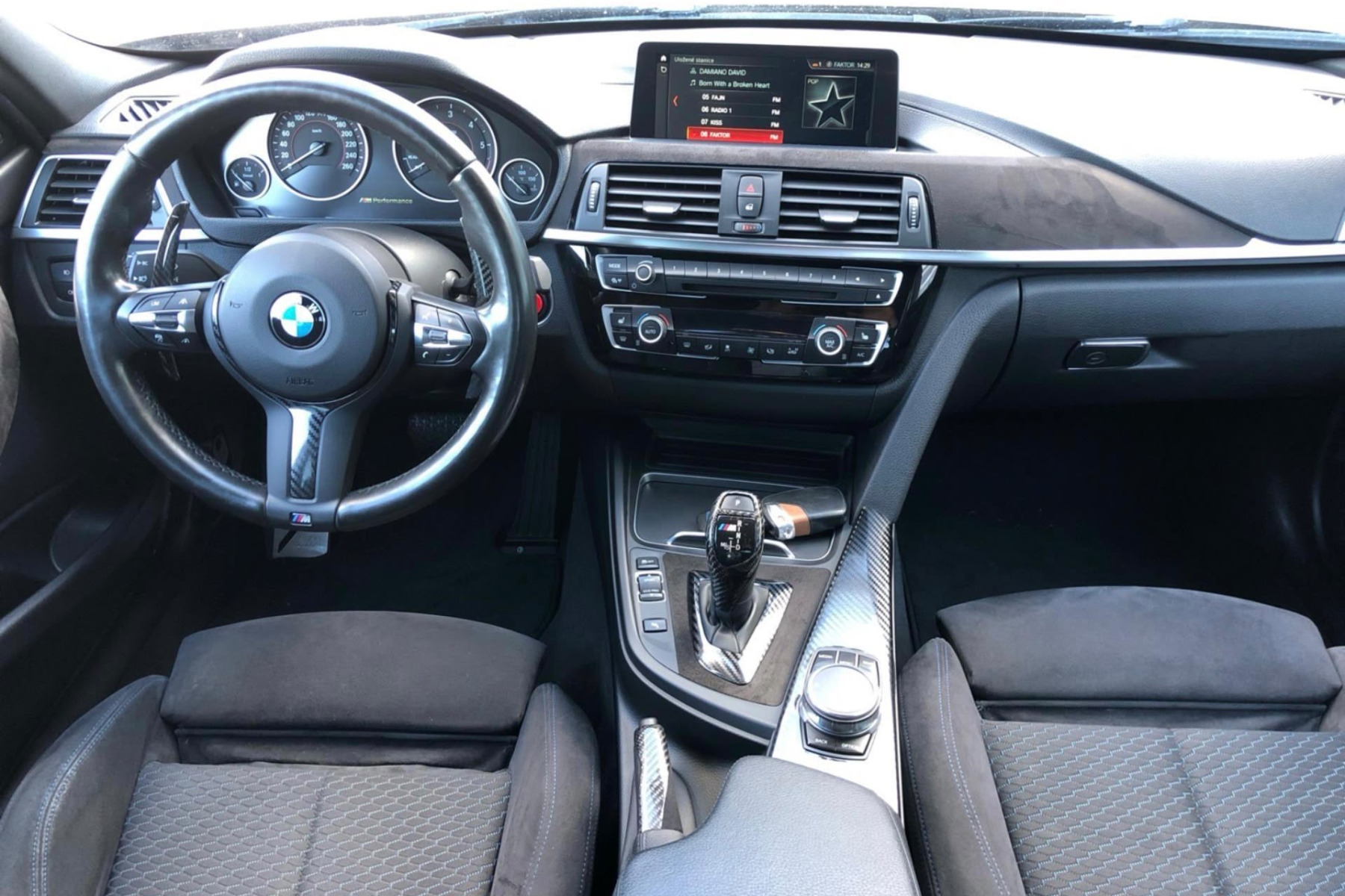 BMW 320D 140 KW M PAKET na splátky - fotografie 11